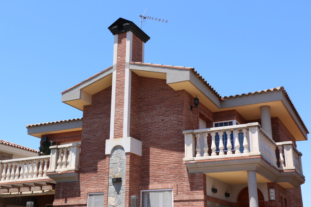 © Antonio Vega Constructor